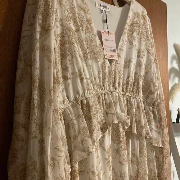 Brand new misguided midi dress with frill detail- size 16 - Picture 7 of 9